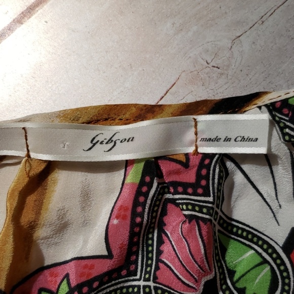 Gibson Silk Tank - Picture 3 of 4